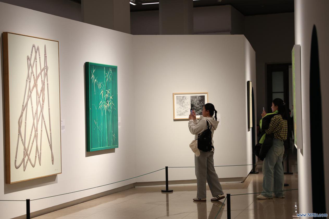 画展现场。垄断方供图